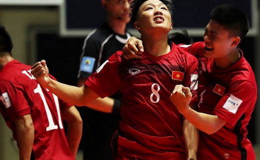 Futsal Việt Nam đã bắt bài Guatemala, U19 Singapore chê Việt Nam